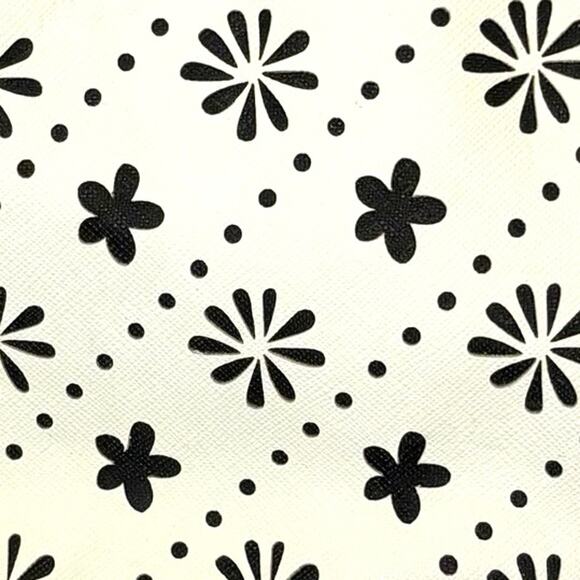 Vera Bradley Laser Cut Flowerlines Wristlet Black White Faux Leather NWOT - Picture 4 of 13